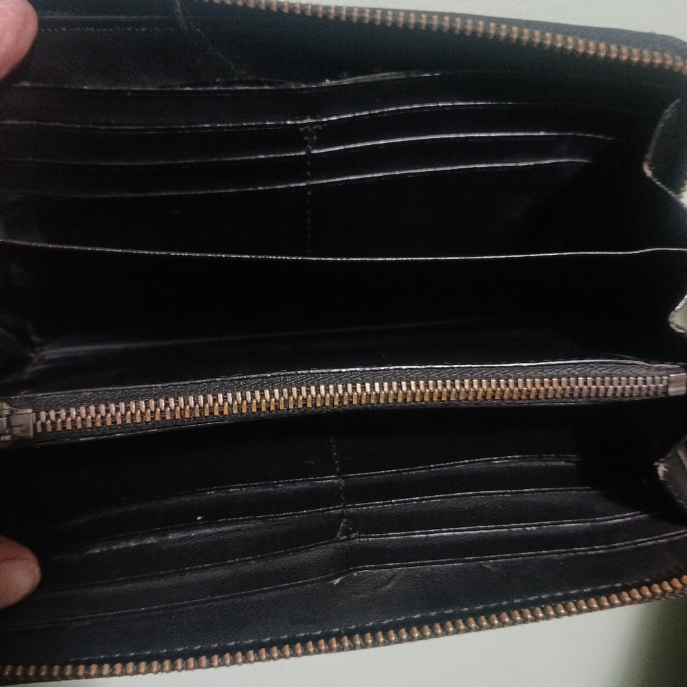 VGUC Coach Stripe Wallet - Picture 10 of 12